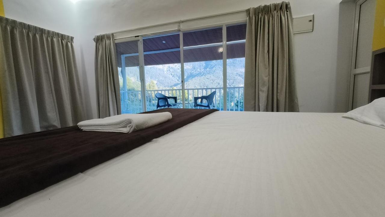 Happy Holidays Resort Kanthalloor Extérieur photo