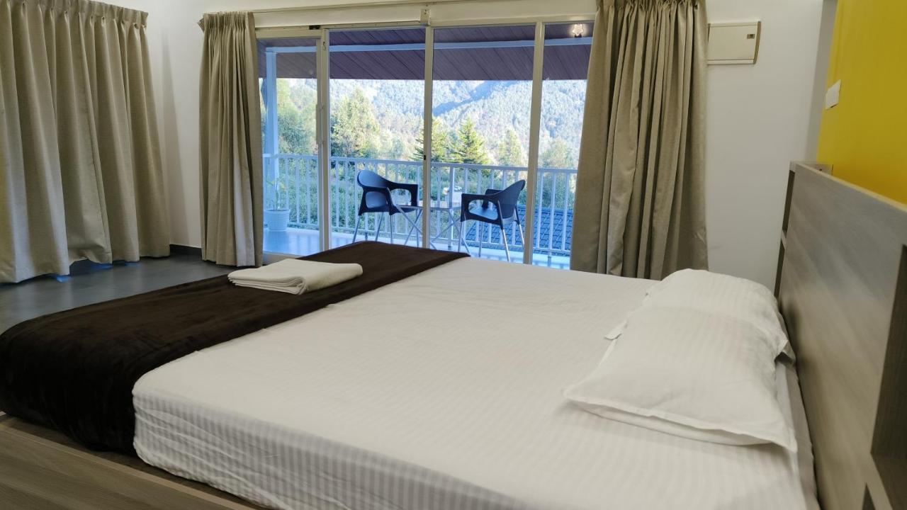 Happy Holidays Resort Kanthalloor Extérieur photo