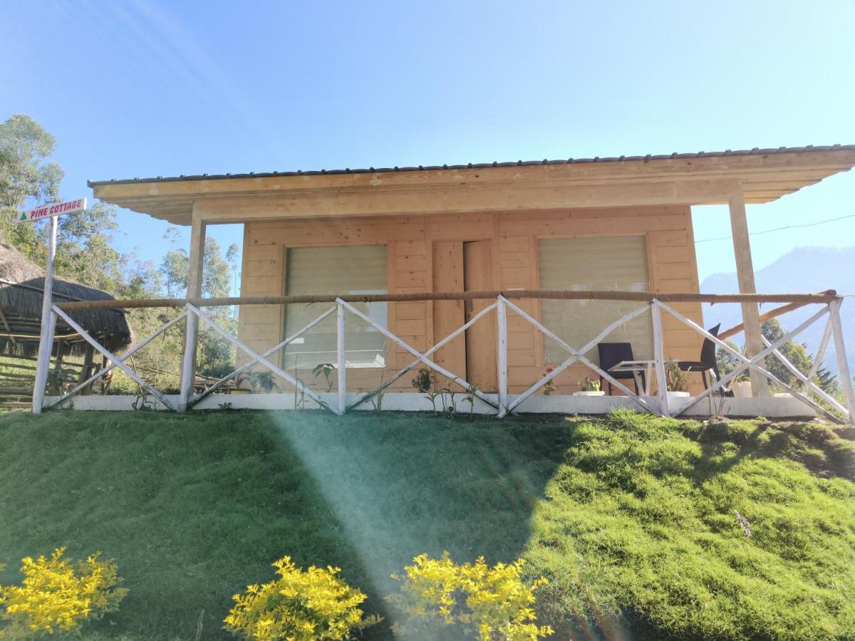 Happy Holidays Resort Kanthalloor Extérieur photo